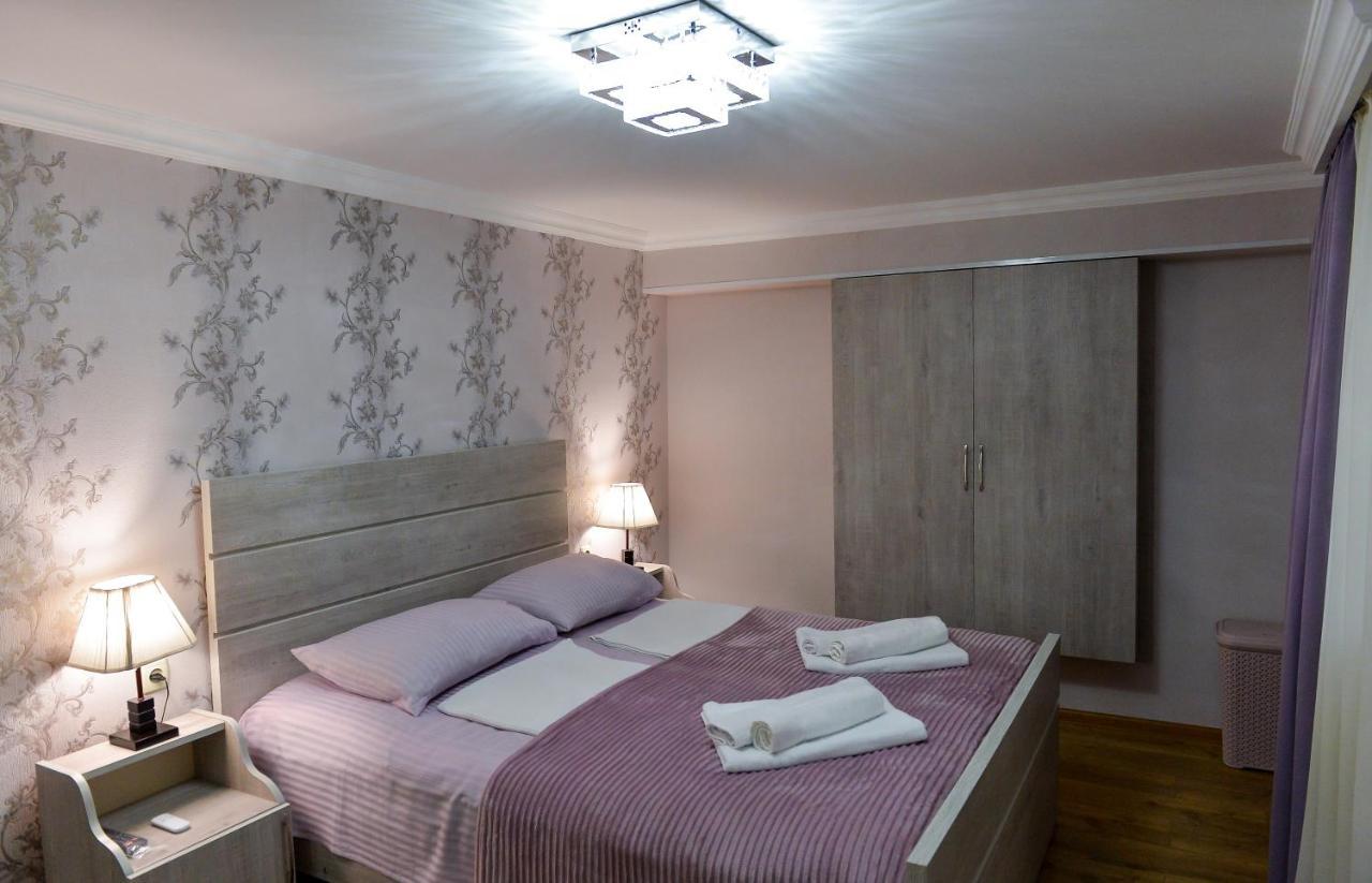 Cozy House Hotel Кутаиси Екстериор снимка